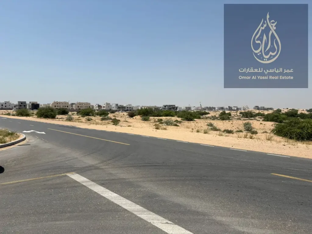قطعة أرض تجارية مميزة في بليدة 2